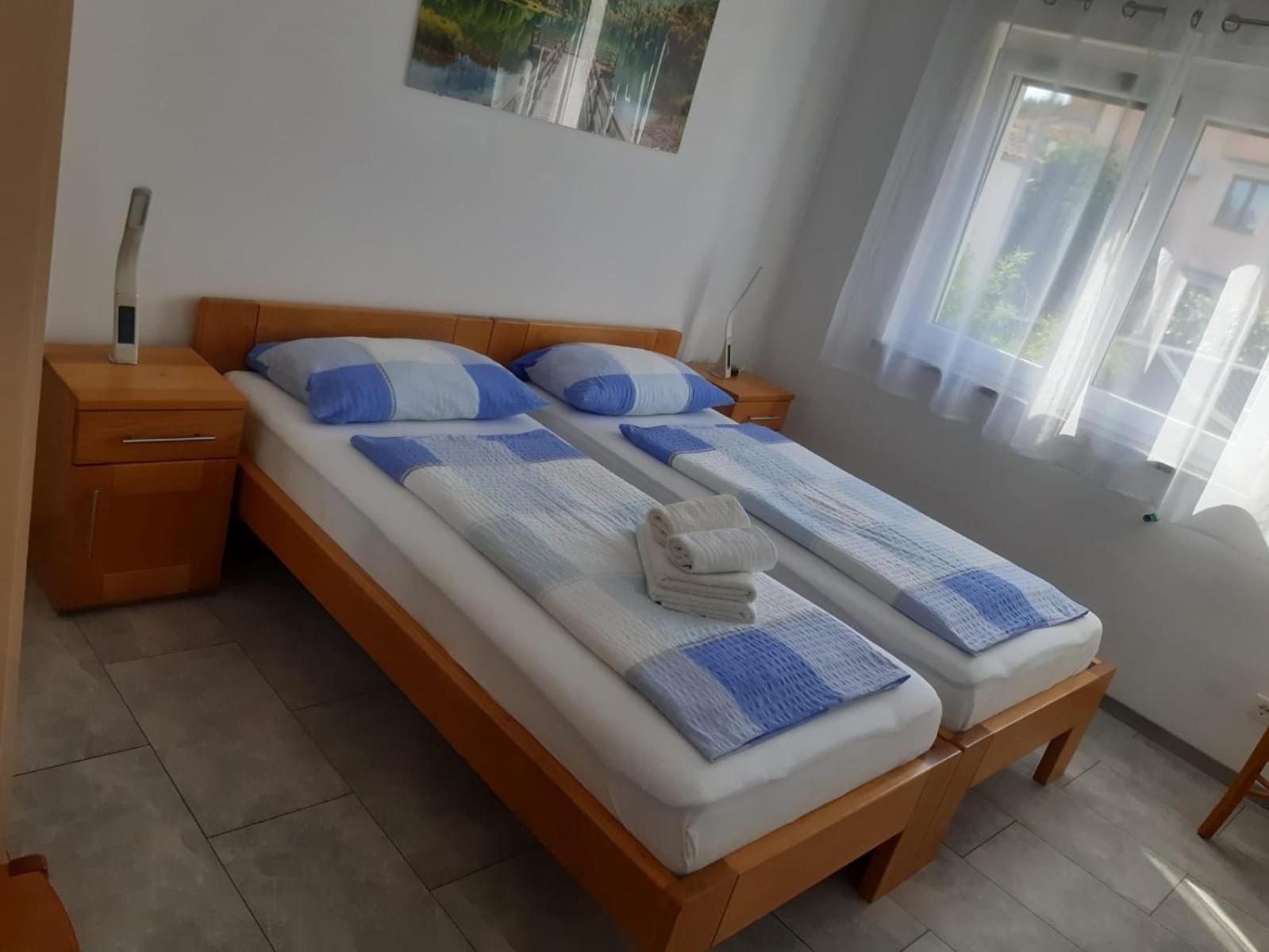 Apartments Ivana With The Pool Rovinjsko Selo Exterior foto